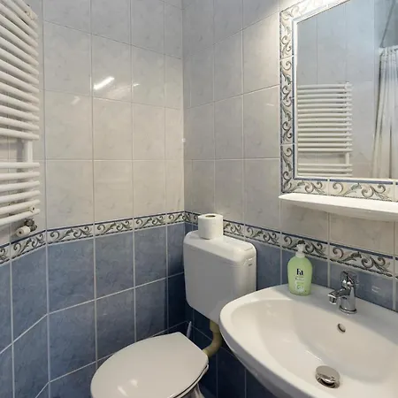 Bed & Breakfast Cecey Vendeghaz